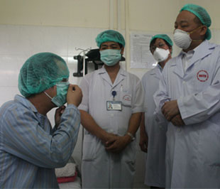 Đến nay dịch cúm A/H1N1 tại Việt Nam chưa có lây lan trong cộng đồng, không có tử vong. Các bệnh nhân được cách ly, điều trị tại các bệnh viện trong tình trạng sức khỏe ổn định.