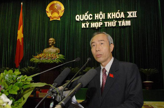 Chủ tịch Uỷ ban Trung ương Mặt trận Tổ quốc Việt Nam Huỳnh Đảm trình bày Báo cáo tổng hợp ý kiến, kiến nghị của cử tri tại kỳ họp PG88 ⭐ Link trang chủ số 1 nhà cái PG88 com casino slot thứ tám - Ảnh: TTXVN.