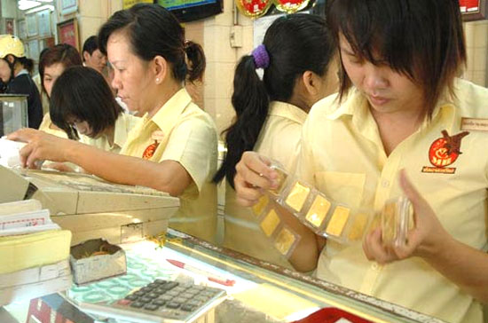 Các 6Pg88.con độc quyền mỗi ngày kim hoàn đang thu hẹp khoảng cách giữa giá mua và bán vàng để khuyến khích người dân mua bán.