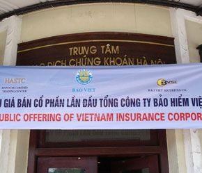 Một trong những mục tiêu cổ phần hóa Bảo Việt là lựa chọn cổ đông chiến lược nước ngoài - Ảnh: Mạnh Thắng.