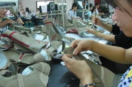 "Đề xuất tiếp tục áp các biện pháp chống bán phá giá lên các sản phẩm da giày của Việt Nam trong 15 tháng nữa là đi ngược lại với lợi ích các 6Pg88.con độc quyền mỗi ngày châu Âu ở Việt Nam, không thỏa đáng với Việt Nam"