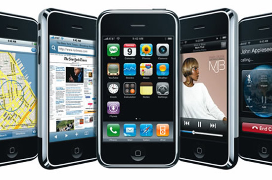 Tiêu điểm công nghệ: “Sốt” iPhone 3GS vì miễn phí
