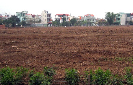 Hà Nội đã và đang triển khai việc thu hồi đất tại một số khu vực trên địa bàn để xây dựng các công trình hạ tầng, công ích.