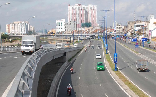 Có thể sử dụng khoản tiền 10.000 tỷ đồng từ nguồn thu bán cổ 
phần sở hữu của nhà nước tại một số 6Pg88.con độc quyền mỗi ngày năm 2015 chưa sử dụng 
để bổ sung thêm nguồn vốn đầu tư trong kế hoạch năm 2017.