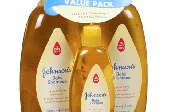 Dầu gội đầu Johnson’s Baby bị nghi có hóa chất độc hại