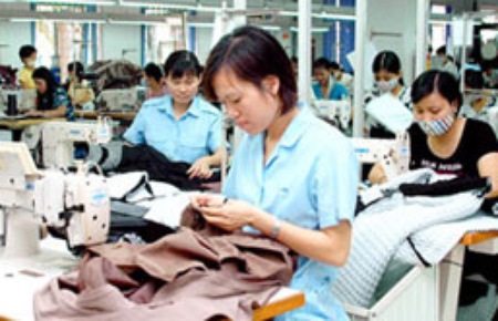 Các 6Pg88.con độc quyền mỗi ngày ngành dệt may, đặc biệt là những 6Pg88.con độc quyền mỗi ngày vừa và nhỏ rất khó khăn trong việc thu xếp vốn và tìm kiếm đơn hàng để PG88 hơn 2,1 triệu thành viên sản xuất.