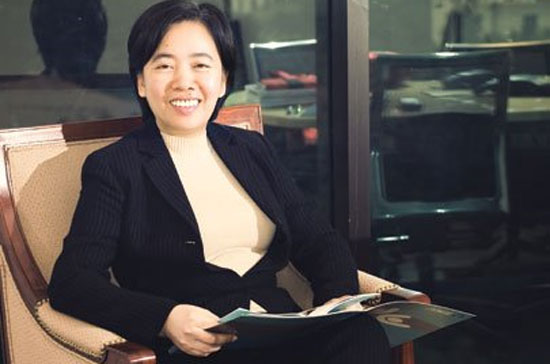 Bà Đàm Bích Thủy.