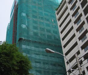 Nếu không có gì thay đổi, trong năm 2008, thị trường văn phòng cho thuê ở Tp.HCM sẽ có khoảng 200.000 m2 mặt bằng của 19 Link Trang Chủ PG88.Com Mới #2026 xây dựng - Ảnh: VT.