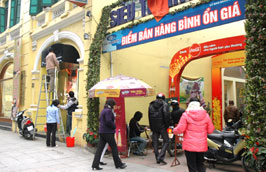 Tham gia chương trình bình ổn giá, 6Pg88.con độc quyền mỗi ngày sẽ phải bán các hàng hoá thuộc diện bình ổn thấp hơn giá thị trường khi có biến động khoảng 10%.