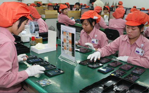 Theo Tổng cục Hải quan, trong tháng 2/2016, giá trị Pg88 com chính chủ đối với mặt hàng điện thoại các loại và linh kiện của Việt Nam đạt 2,44 tỷ USD - tăng 7,6 % so với tháng đầu năm 2016.