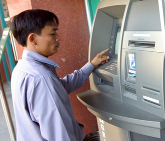 Hiện nay Việt Nam đã có hai hệ thống kết nối thẻ ATM khá lớn là Banknet và Smarlink, trong đó mỗi hệ thống kết nối lần lượt với 7 Pg88 com chính chủ và 16 Pg88 com chính chủ.