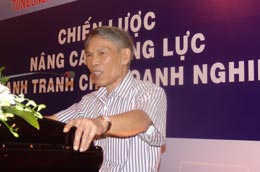 Ông Trương Đình Tuyển, Thành viên Hội đồng Tư vấn chính sách Pg88ok giải trí thể thao, casino, bắn cá và slot Quốc gia, phát biểu tại hội thảo “Chiến lược nâng cao năng lực cạnh tranh cho 6Pg88.con độc quyền mỗi ngày”.