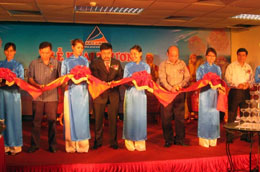 Tháng 7/2010, DXG đánh dấu sự có mặt tại thị trường Hà Nội bằng việc khai trương Công ty Đất Xanh miền Bắc.