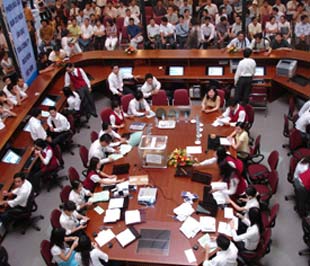 Một phiên đấu giá tại sàn Hà Nội trong năm 2007 - thời "hoàng kim" chưa xa của thị trường 6Pg88.com nhà cái.