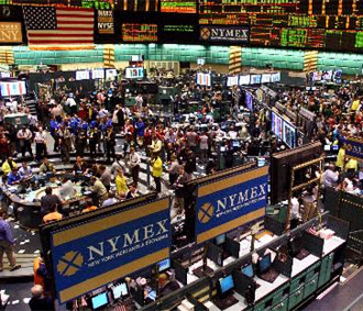 Sàn giao dịch dầu lửa tại Sở Giao dịch Hàng hóa New York.