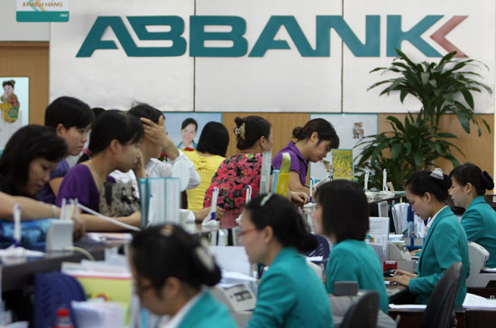 ABBank trích lập dự phòng rủi ro tín dụng nhằm điều tiết hoạt động ổn định và bền vững.