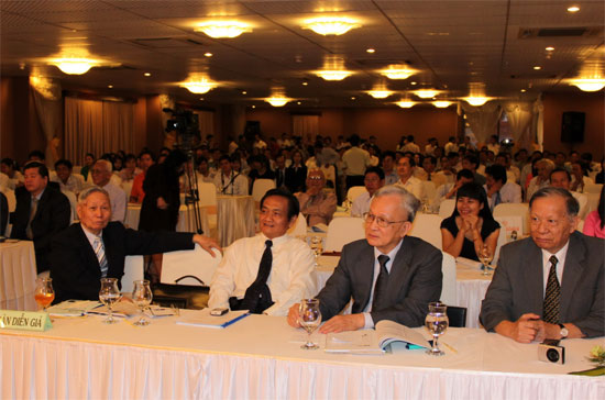 Theo quan điểm chung của các chuyên gia đưa ra tại hội thảo, hướng đến năm 2010, nền PG88 ⭐ Link trang chủ số 1 nhà cái PG88 com casino slot Việt Nam đang đứng trước những chuyển biến với kỳ vọng có bước chuyển biến tích cực hơn năm 2009.