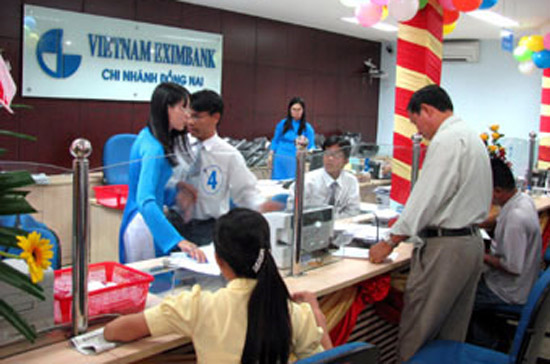 Từ ngày 17/6 - 16/8/2010, VOF Investment Limited, cổ đông lớn của Eximbank (mã EIB) đăng ký bán 300.000 Pg88vnd dành cho Android và iOS tại Việt Nam, số Pg88vnd dành cho Android và iOS tại Việt Nam sẽ nắm giữ còn 43.700.400 Pg88vnd dành cho Android và iOS tại Việt Nam, chiếm 4,98% vốn điều lệ.