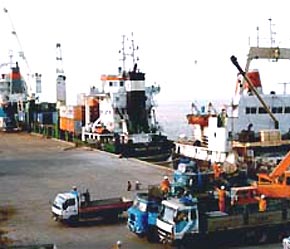 Hiện tại, các 6Pg88.con độc quyền mỗi ngày Việt Nam hoạt động trong lĩnh vực đại lý vận tải hàng hóa đường biển và đại lý tàu biển sẽ bị tác động nhiều nhất.