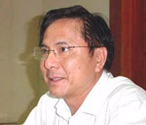 "Chúng tôi cũng xin đề nghị Bộ Công Thương xây dựng một đề án quốc gia cho ngành thời trang Việt Nam bao gồm cả dệt may, giày da, túi xách, trang sức".