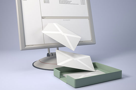 Tố cáo qua e-mail: Lợi hay hại?