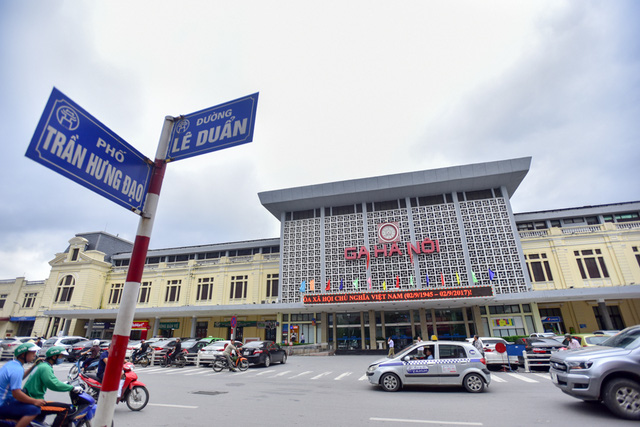  Thứ trưởng Bộ 6Pg88.com hơn 1000 trò chơi hấp dẫn Vận tải Nguyễn Ngọc Đông cho hay, quy định đất dành cho 6Pg88.com hơn 1000 trò chơi hấp dẫn trong đô thị của Hà Nội và Tp.HCM được khuyến cáo trên 20%, luật là 16-17% nhưng hiện tại chỉ có 7-8%.