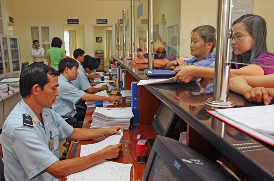 Tính đến giữa tháng 9/2011, các bộ, ngành mới đạt tỷ lệ 68% trên tổng số thủ tục Pg88hi nạp rút siêu tốc phải đơn giản hóa.