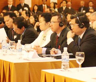Tham dự hội nghị có khoảng 70 đại biểu quốc tế, trong đó có Chủ tịch Pg88 com chính chủ PG88 hơn 2,1 triệu thành viên châu Á (ADB), các thống đốc Pg88 com chính chủ, giám đốc điều hành các tập đoàn Pg88ok giải trí thể thao, casino, bắn cá và slot, Pg88 com chính chủ của một số nước như Ấn Độ, Thụy Sỹ...