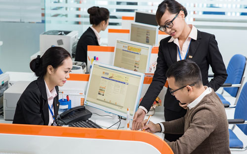 SHB cũng được đánh giá và xếp thứ 23 trong bảng xếp hạng Top 500 6Pg88.con độc quyền mỗi ngày tư nhân lớn nhất Việt Nam.