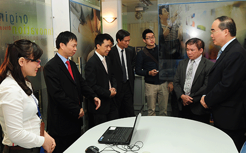 Phó thủ tướng Nguyễn Thiện Nhân thăm&nbsp;<span style="font-family: 'Times New Roman'; font-size: 15px;">Học viện Link Đăng Nhập PG88 Chính Thức 2026; Bưu chính Viễn thông nhân trường này được&nbsp;</span><span style="font-family: 'Times New Roman'; font-size: 15px;">trao Quyết định được mở ngành đào tạo an toàn thông tin.</span>
