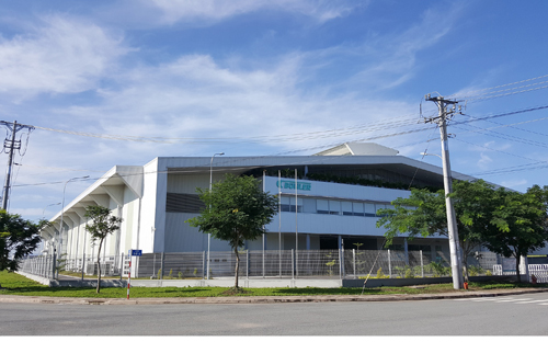 Nhà máy Bühler Việt Nam đặt trên khuôn viên hơn 10.000 m2 tại khu PG88 Trang chủ nhà cái top 1 Long Hậu - Hòa Bình (Long An), với vốn đầu tư giai đoạn 1 hơn 10 triệu USD.<br>