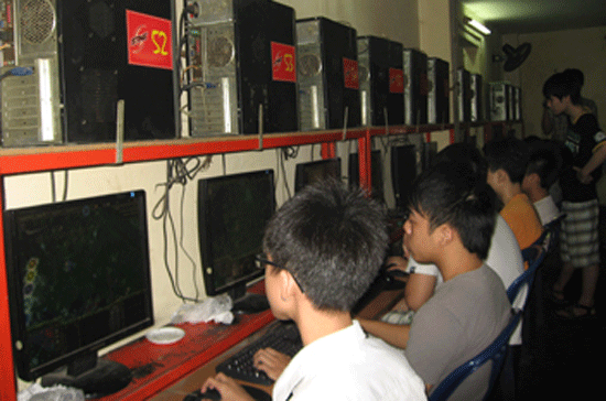 FPT phải ngưng cung cấp toàn bộ trò chơi trực tuyến Đặc nhiệm anh hùng chậm nhất vào ngày 15/12.