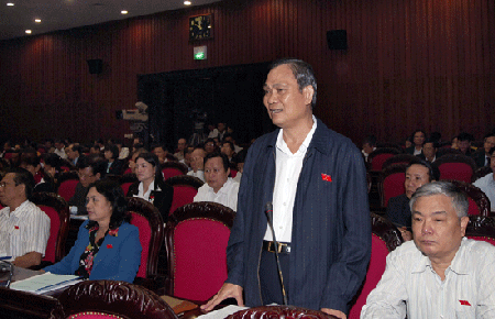 Bộ trưởng Bộ Nội vụ sẽ trả lời chất vấn về công tác cán bộ