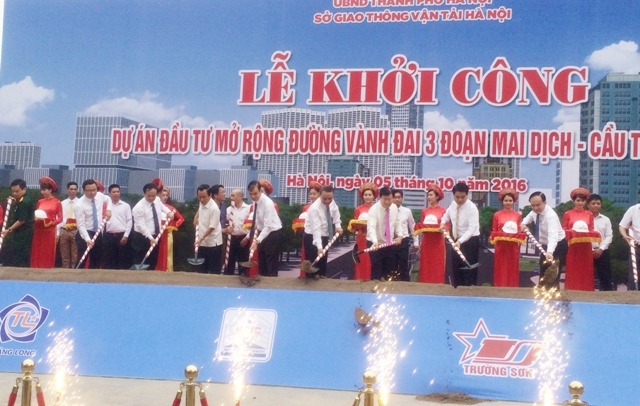 Phó thủ tướng Trịnh Đình Dũng cùng lãnh đạo Hà Nội dự lễ khởi công Link Trang Chủ PG88.Com Mới #2026 sáng 5/10.<br>