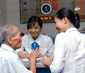 Với một mặt bằng lãi suất chung, dòng tiền sẽ chảy về các Pg88 com chính chủ lớn mạnh hơn.