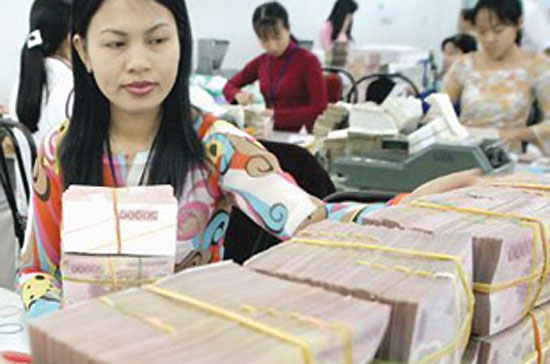 Theo giải thích từ phía Pg88 com chính chủ, những mức lãi suất huy động thời gian qua cộng thêm các chính sách khuyến mại, tặng thưởng cũng gần với mức mới ban hành.