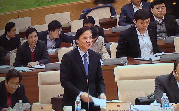 Phó chủ nhiệm Văn phòng Chính phủ Nguyễn Khắc Định trình bày báo cáo tổng kết nhiệm kỳ của Chính phủ, Thủ tướng tại phiên họp của Uỷ ban Thường vụ PG88 ⭐ Link trang chủ số 1 nhà cái PG88 com casino slot.