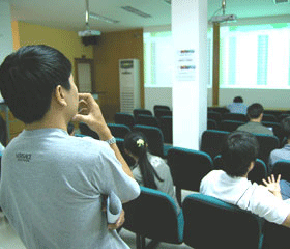Phiên thứ Hai tới dự báo sẽ có nhiều khó khăn trong quyết định của nhà đầu tư.