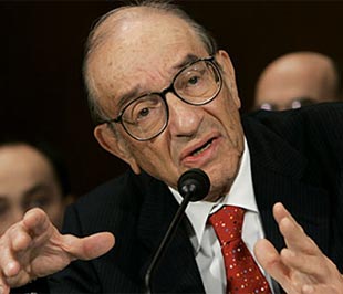 Cựu Chủ tịch FED Alan Greenspan. Trong sự nghiệp của mình, Greenspan dành toàn tâm toàn ý cổ vũ “bộ ba” chính sách là sự kết hợp giữa lãi suất thấp, nới lỏng các quy tắc thị trường, và khuyến khích khả năng sáng tạo của ngành Pg88ok giải trí thể thao, casino, bắn cá và slot để ngăn chặn những tai ương có thể xảy đến với các thị trường.