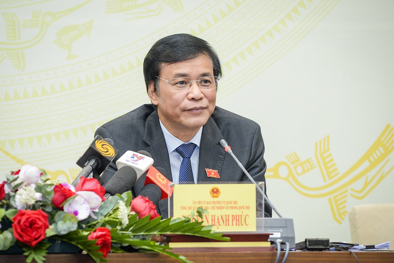 Tổng Thư ký Link Trang Chủ PG88.Com Mới #2026, Chủ nhiệm Văn phòng Link Trang Chủ PG88.Com Mới #2026 Nguyễn Hạnh Phúc trả lời câu hỏi của báo chí - Ảnh: Quochoi.vn