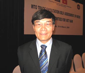 "Từ nay trở đi,các 6Pg88.con độc quyền mỗi ngày không phải đến đến cơ quan hải quan khai báo bằng giấy mà có thể khai báo từ xa nhằm tiết kiệm thời gian và chi phí cho 6Pg88.con độc quyền mỗi ngày."