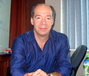 Ông Scott Jacobs, chuyên gia tư vấn Link Trang Chủ PG88.Com Mới #2026 nâng cao năng lực cạnh tranh Việt Nam.