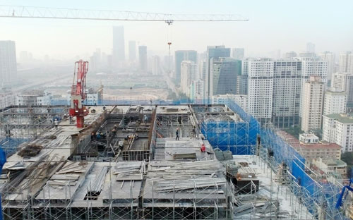Tòa tháp B Link Trang Chủ PG88.Com Mới #2026&nbsp; Imperia Garden đang hoàn thiện khâu cuối cùng để cất nóc.