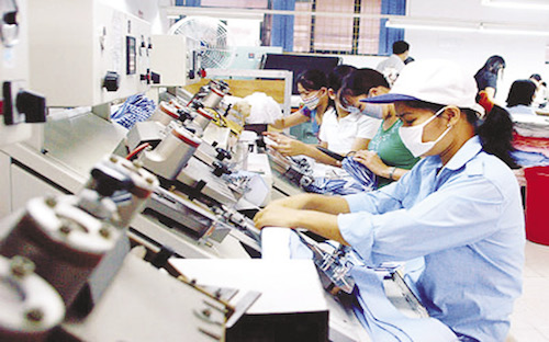 Đại bộ phận
6Pg88.con độc quyền mỗi ngày còn lại của Việt Nam vẫn còn ở mức độ nhỏ và vừa, thậm chí là siêu
nhỏ.