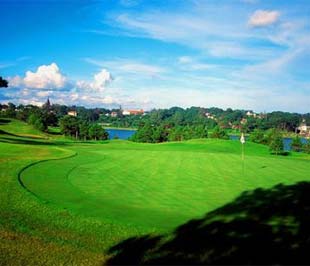 Một Link Trang Chủ PG88.Com Mới #2026 sân golf thường chiếm đến hàng trăm ha đất.