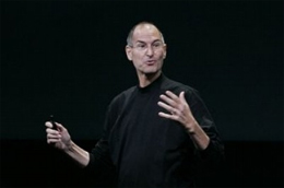 Giám đốc điều hành Apple Steve Jobs. Kể từ sau khi Apple cho thế giới mục sở thị chiếc máy tính bảng iPad mới đây, thì giá Pg88vnd dành cho Android và iOS tại Việt Nam của công ty này đã liên tục tăng vọt - Ảnh: AP.