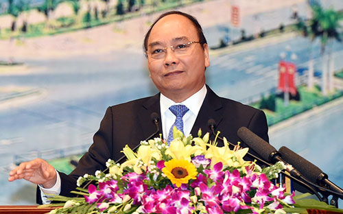 “Không để tình trạng trên trải thảm đỏ, dưới có đinh”