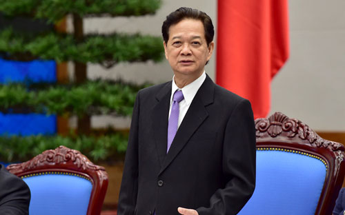 Thủ tướng thừa nhận trong 2015, khâu quản lý điều hành vẫn còn nhiều hạn chế, yếu kém.<br>