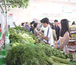 Trong 15 ngày đầu của tháng 2, giá cả các mặt hàng tươi sống có thể tăng mạnh.