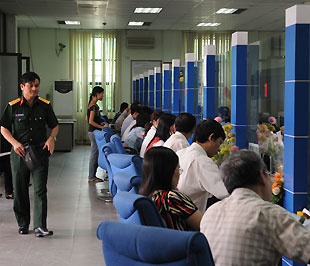 Chỉ thị của Thống đốc Pg88 com chính chủ Nhà nước nghiêm cấm các tổ chức tín dụng nới lỏng các điều kiện cấp tín dụng - Ảnh: Quang Liên.